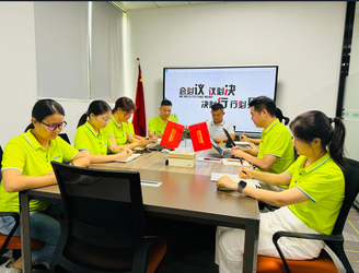 Shenzhen VIIP Electronics Co., Ltd. üreticinin üretim hattı