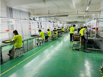 Shenzhen VIIP Electronics Co., Ltd. üreticinin üretim hattı