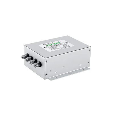 Gelişmiş Inverter EMI Filtre Ekleme Kaybı 50dB Min Hattı Hattı 2700VDC Değerli Akım 1A-100A
