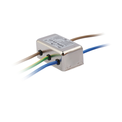 Yüzey Montaj Paketi Tipi AC EMI Filtresi 20-100dB Stopband Attenuation ve 50 Ω Giriş Impedans